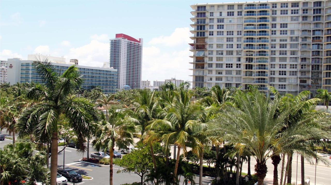 The Tides On Miami Hollywood Apartment Exterior photo